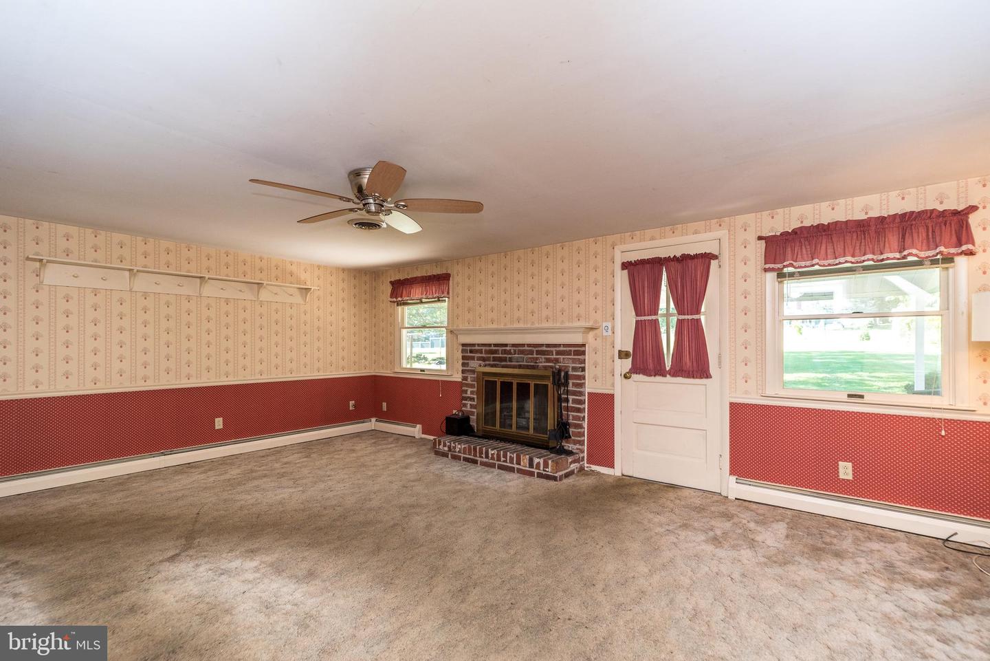 1606 Dillon Rd