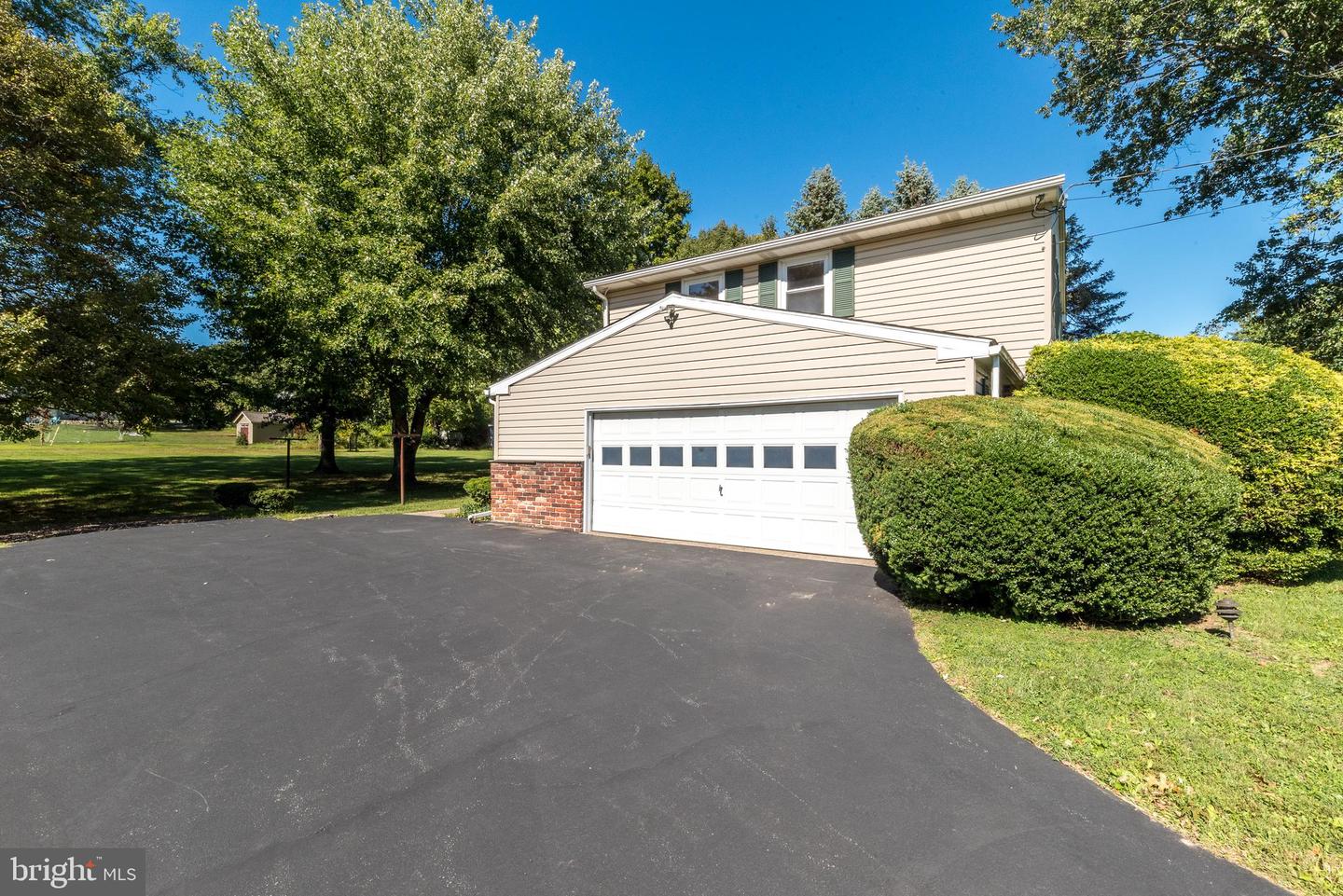 1606 Dillon Rd