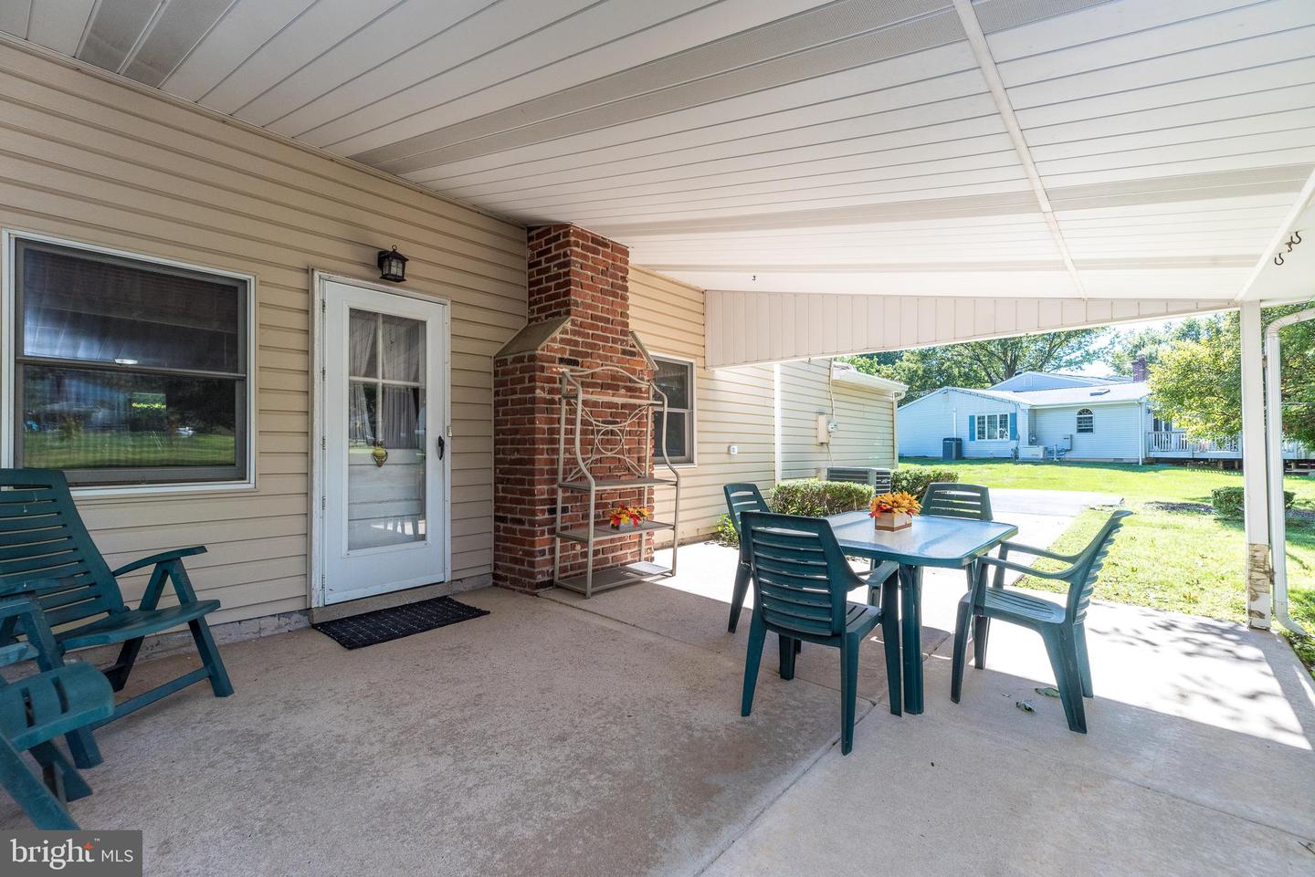 1606 Dillon Rd