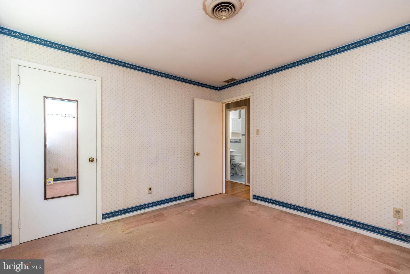 1606 Dillon Rd