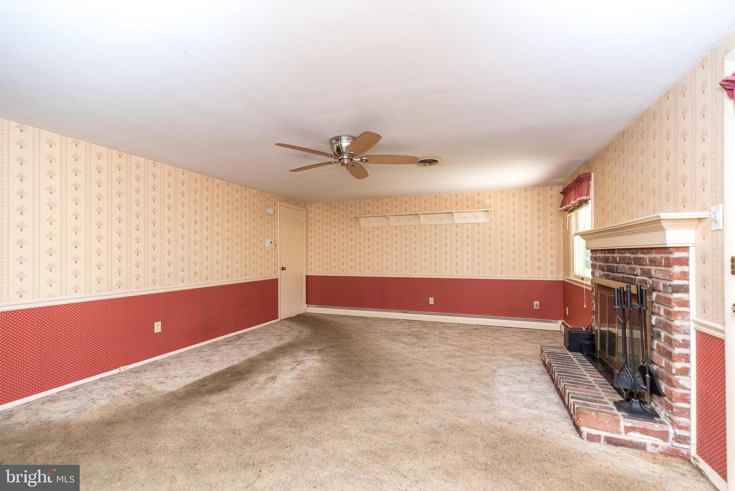 1606 Dillon Rd