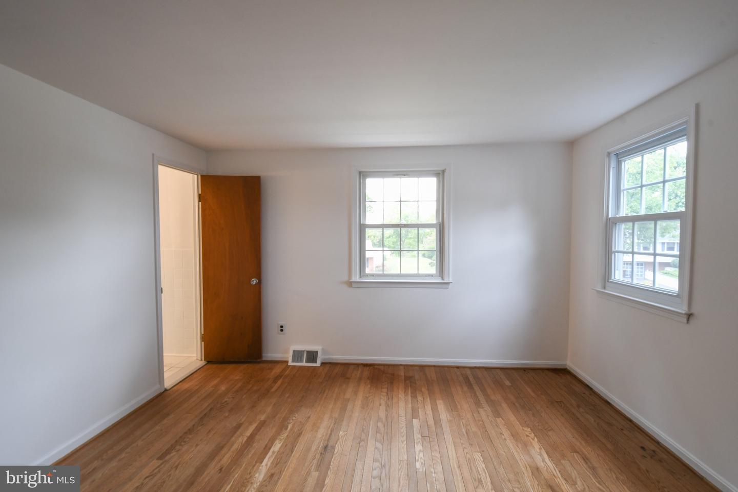 512 Princeton Dr