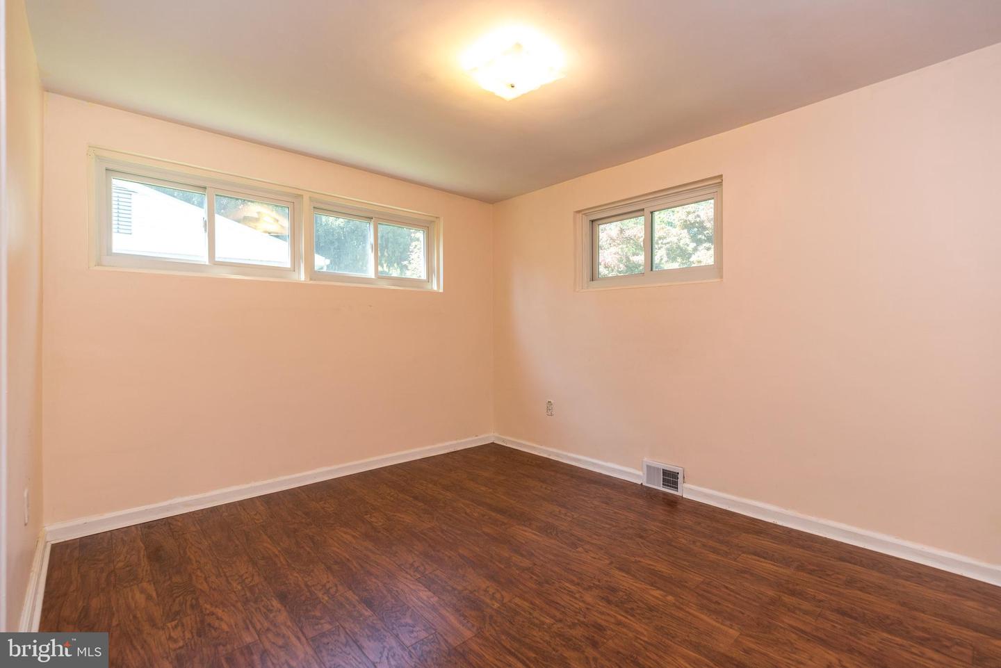 713 Edgewood Rd