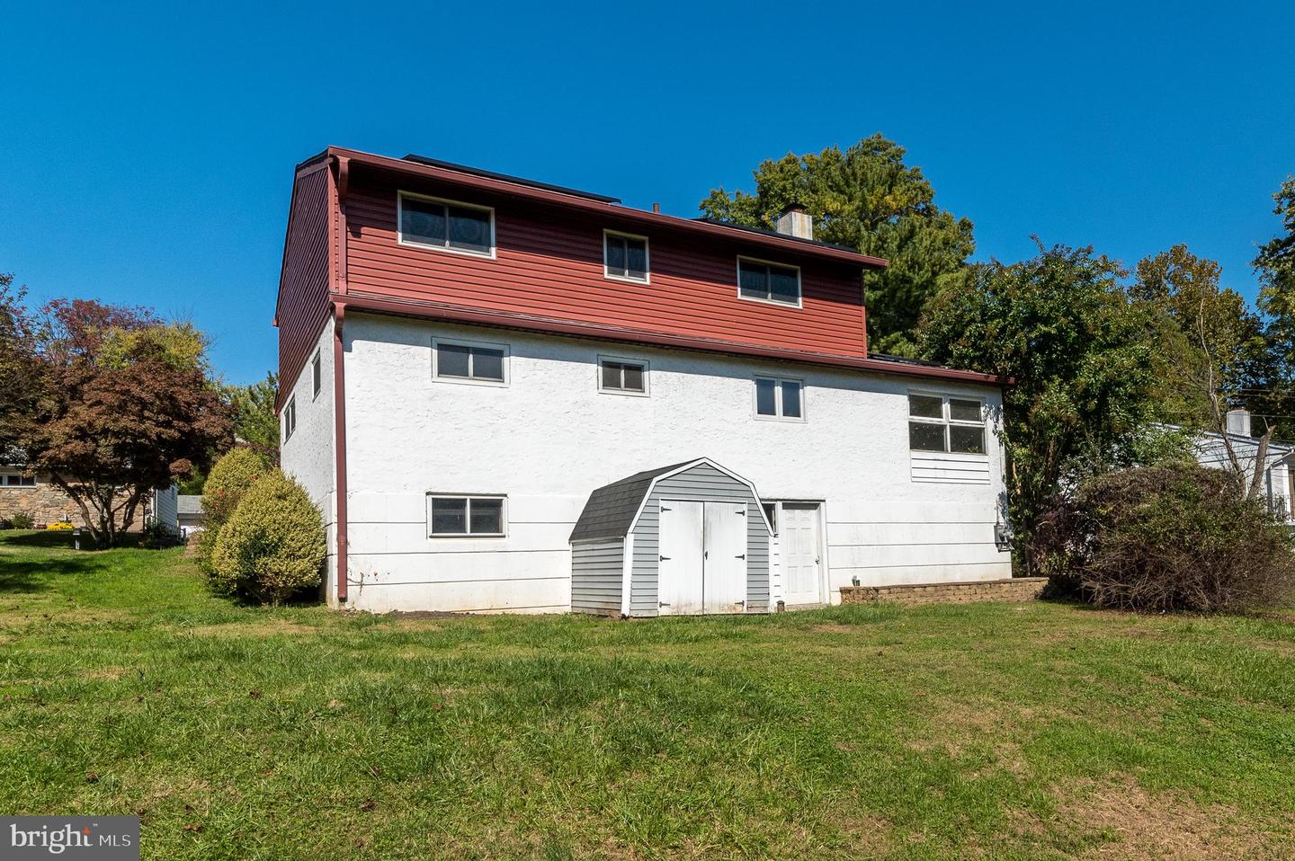 713 Edgewood Rd