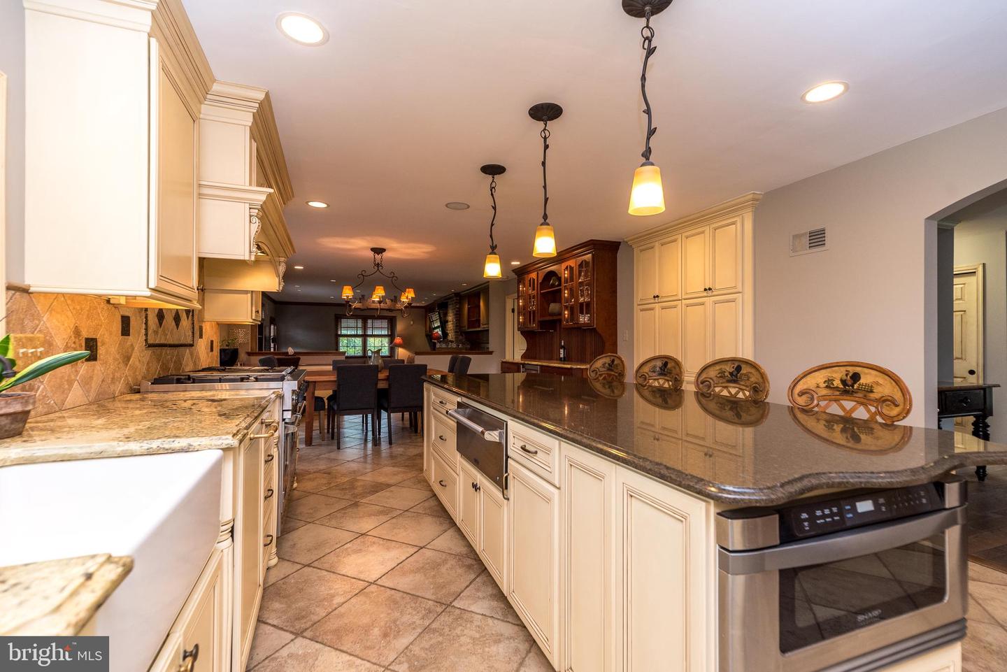 123 Beaumont Pl