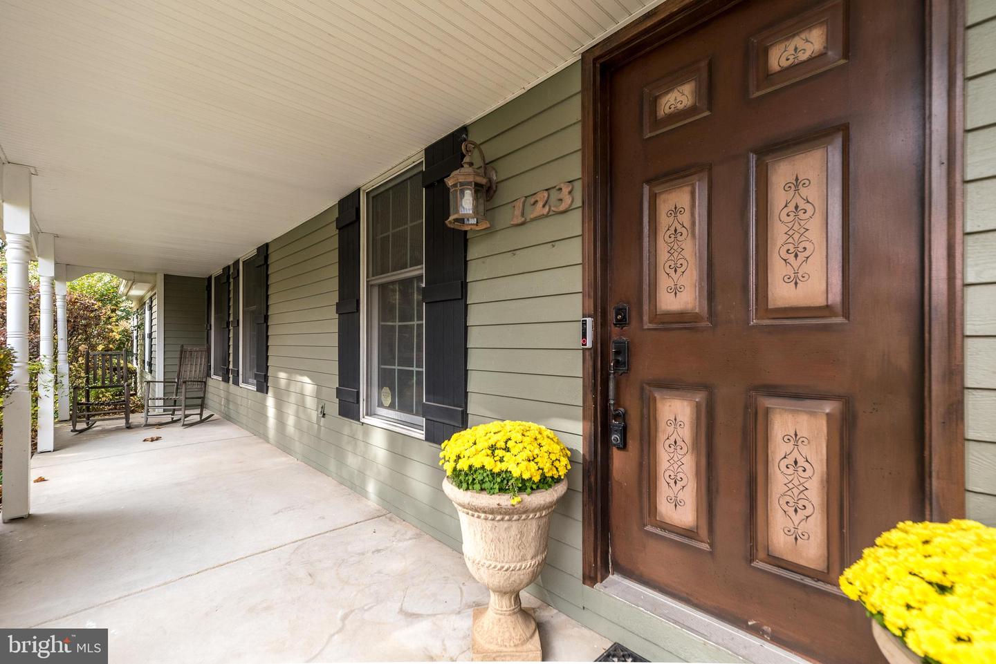 123 Beaumont Pl
