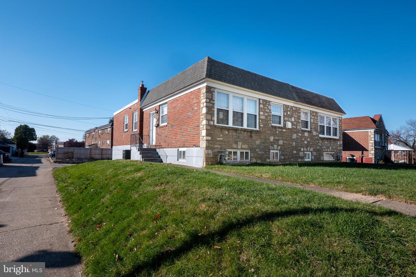 604 Glen Valley Dr