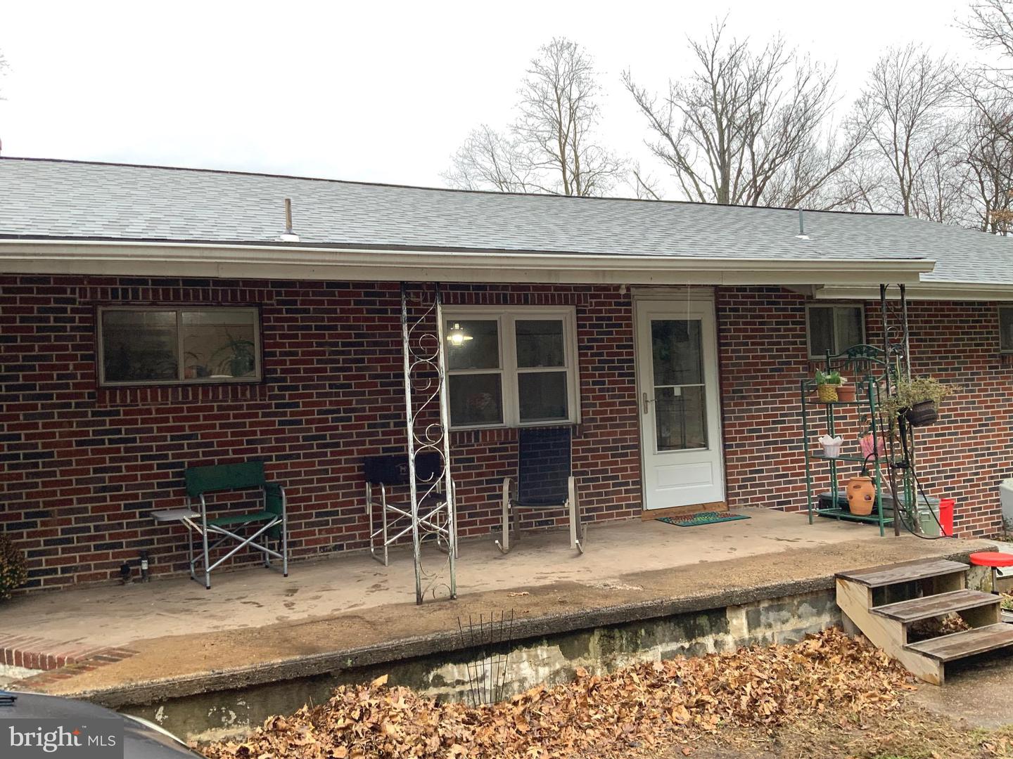 58 Neiffer Rd
