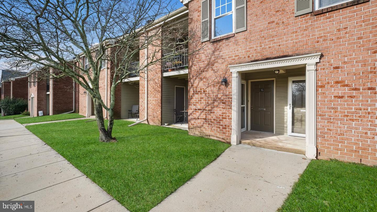 15 Hastings Dr