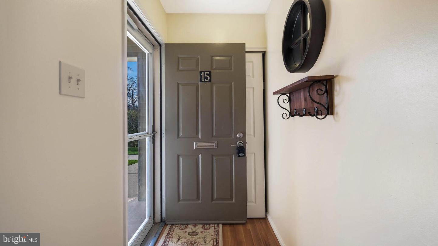 15 Hastings Dr