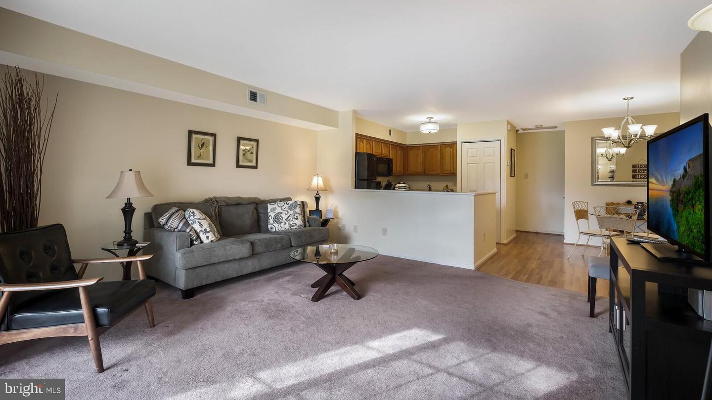 15 Hastings Dr