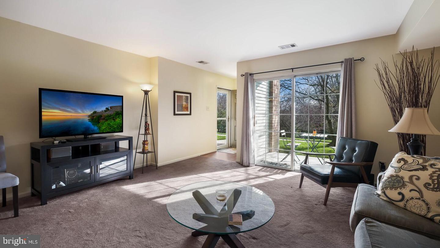 15 Hastings Dr
