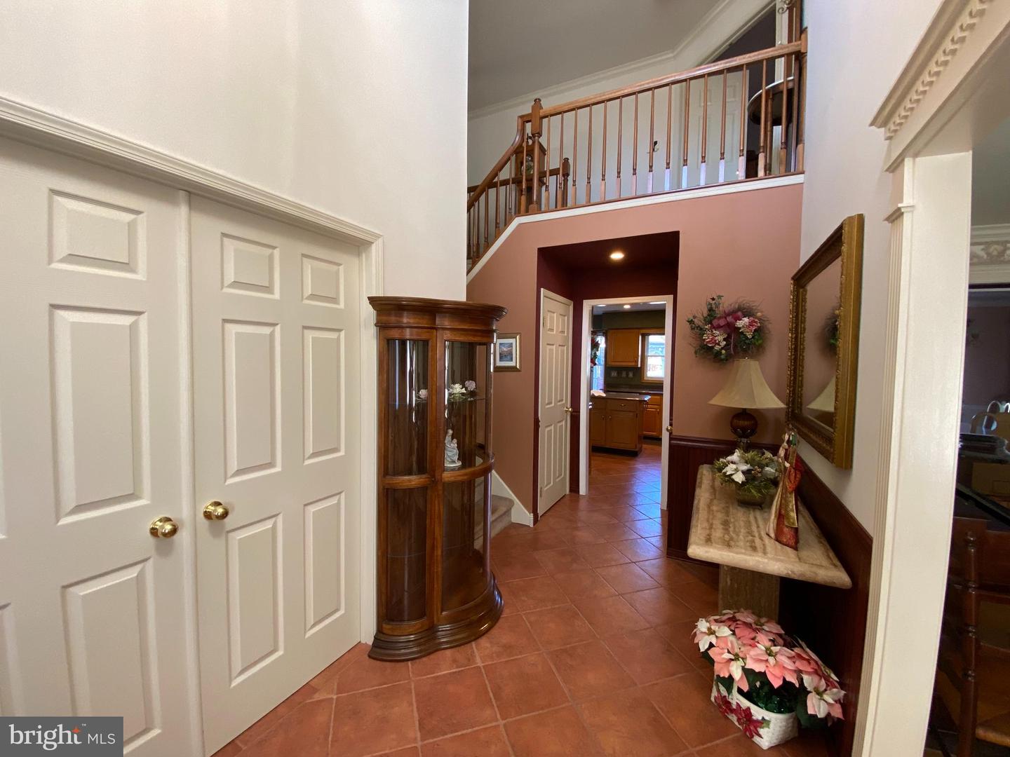 101 Ridgeview Rd.