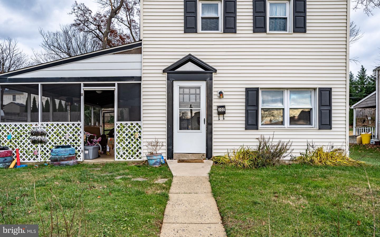 102 Ulmer Ave