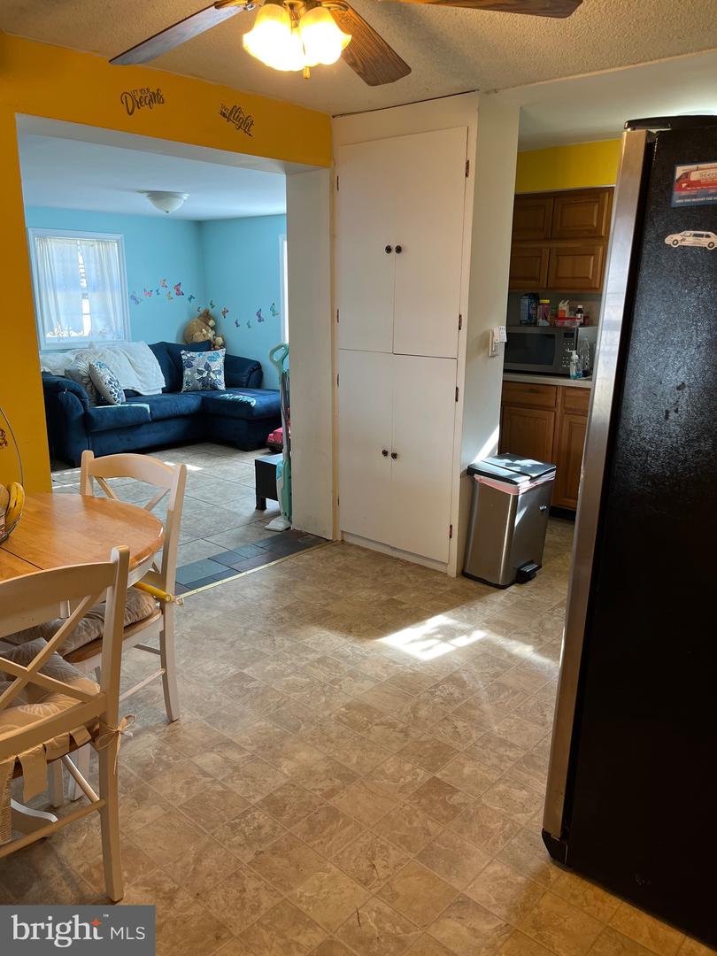 102 Ulmer Ave