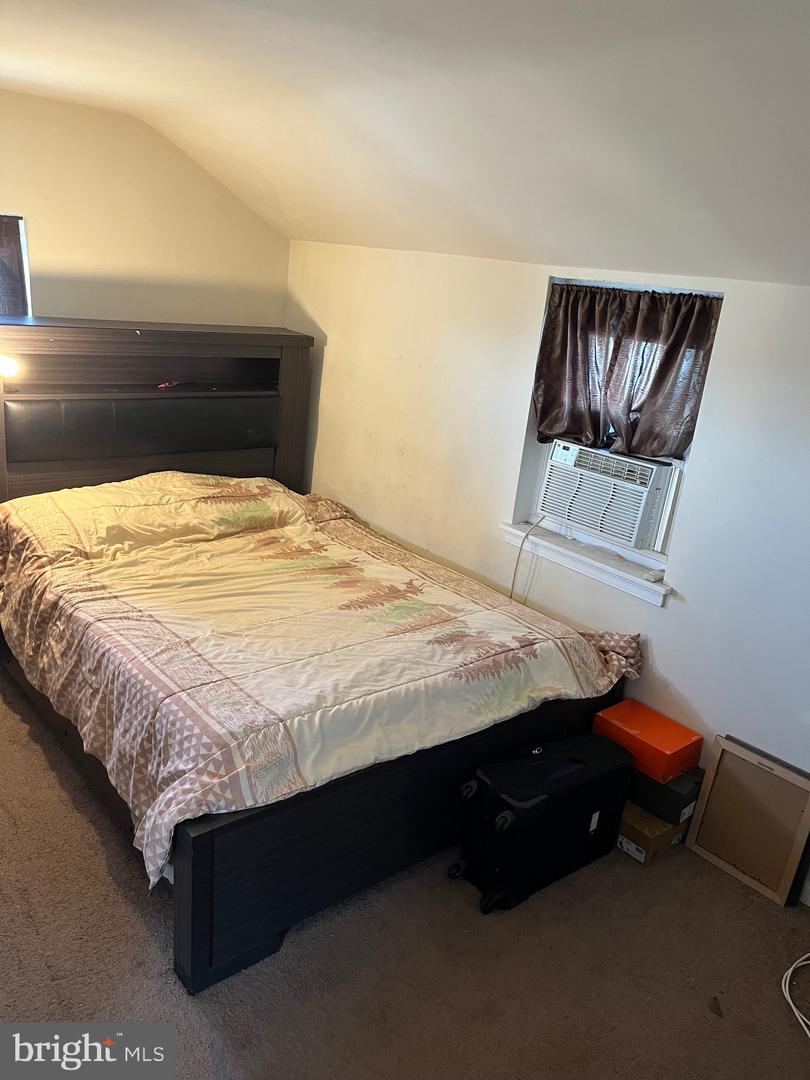 102 Ulmer Ave