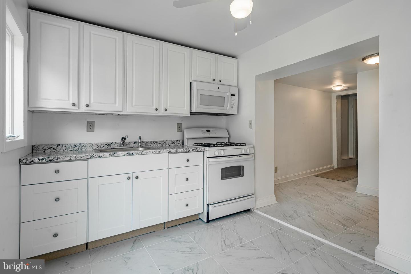 3 Walnut St