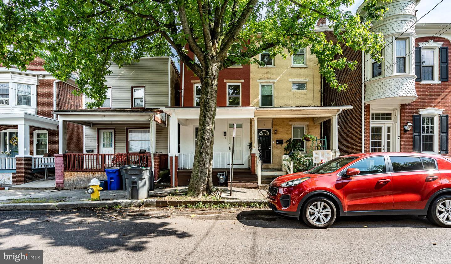 3 Walnut St