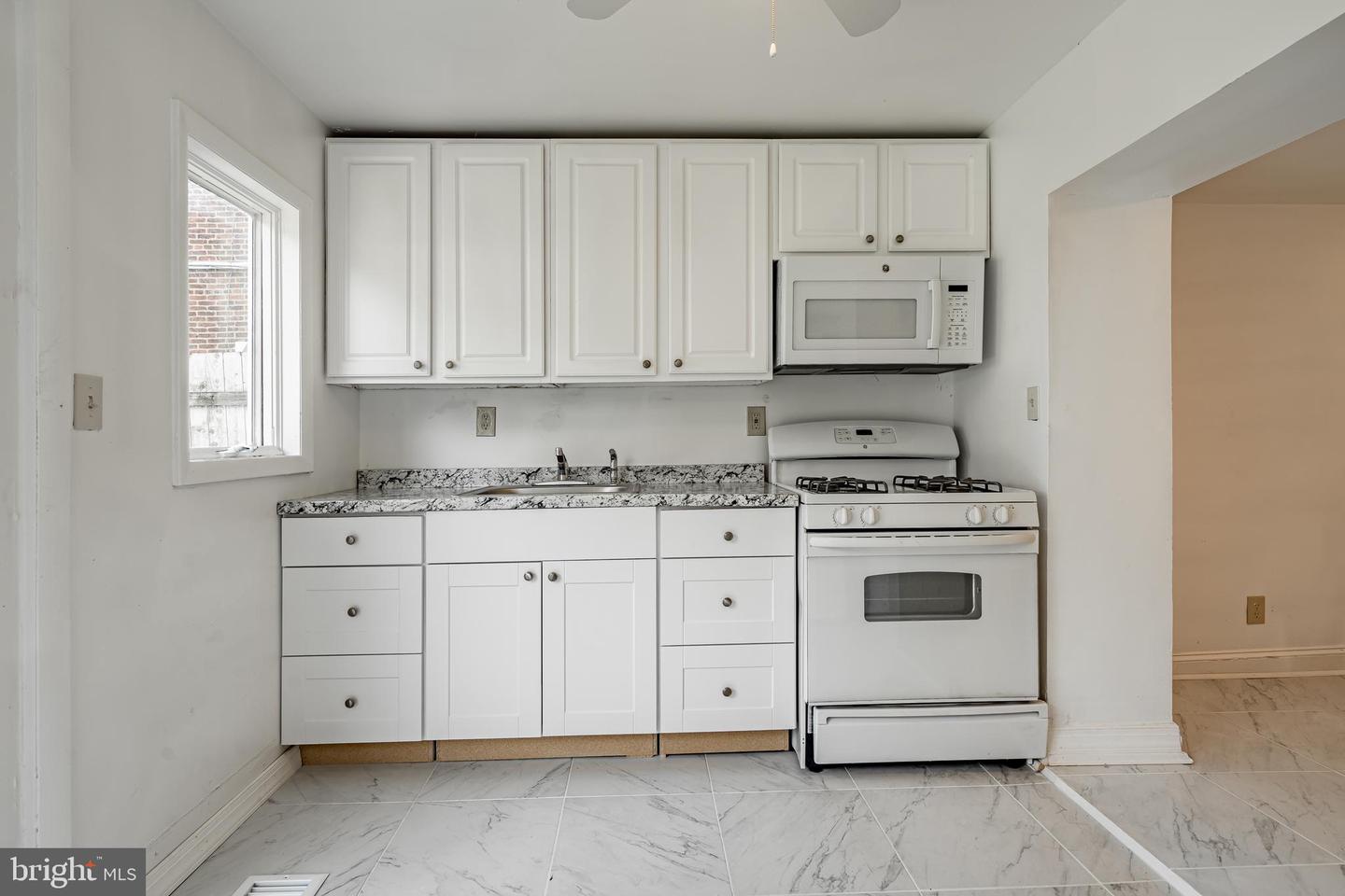 3 Walnut St