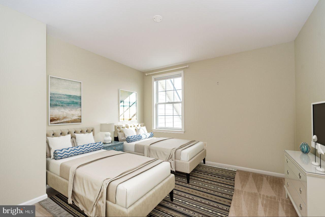 2611 Equestrian Way