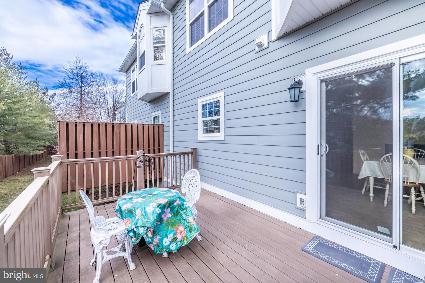215 Donna Dr