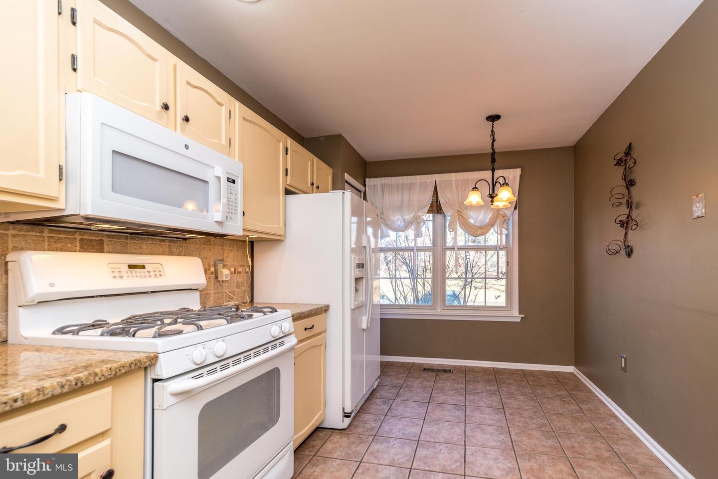 128 Magnolia Ct