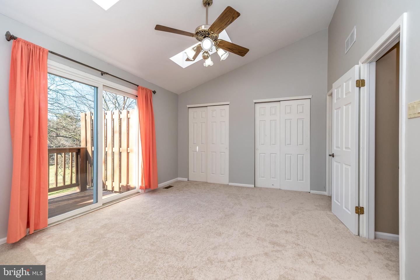 128 Magnolia Ct