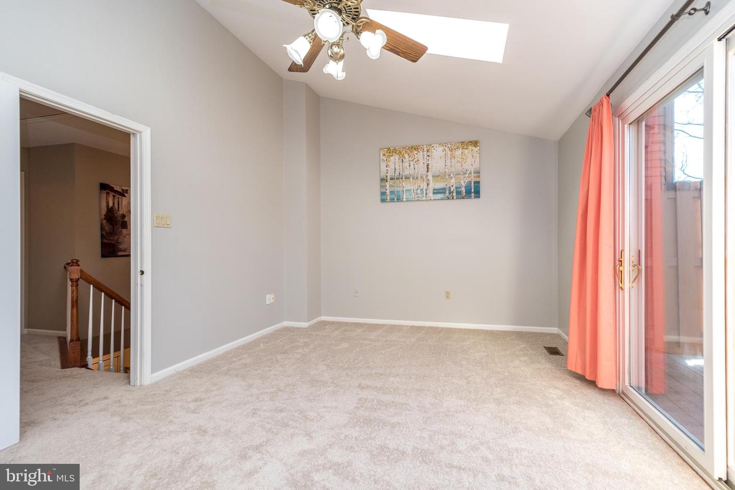 128 Magnolia Ct