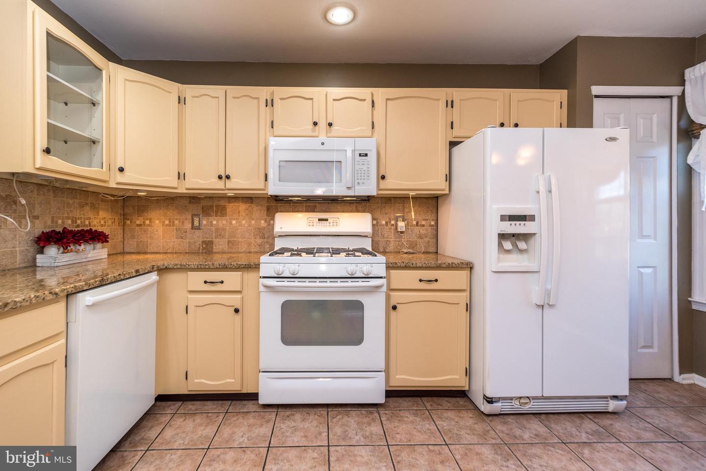 128 Magnolia Ct