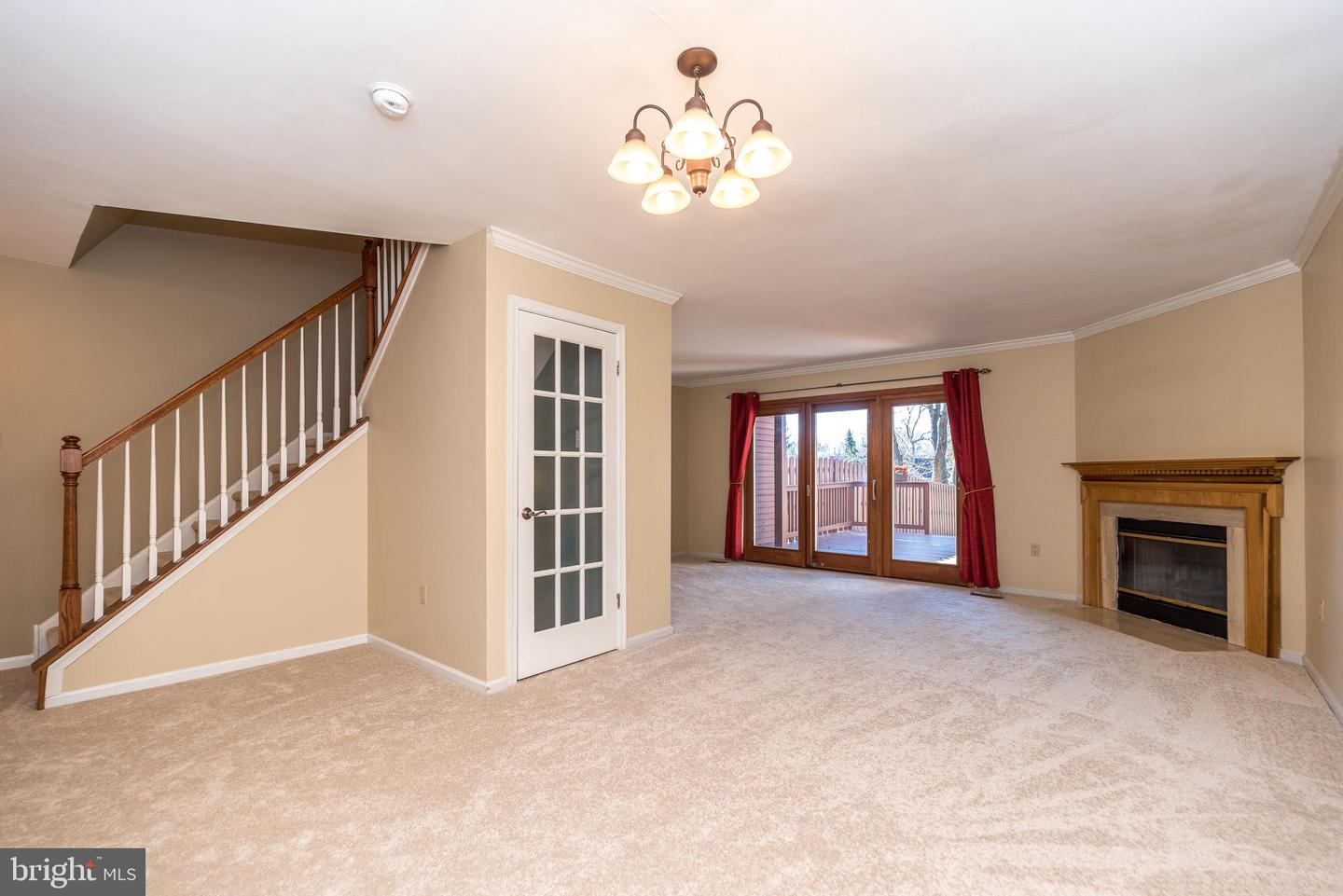 128 Magnolia Ct