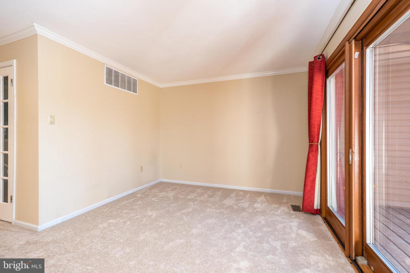 128 Magnolia Ct
