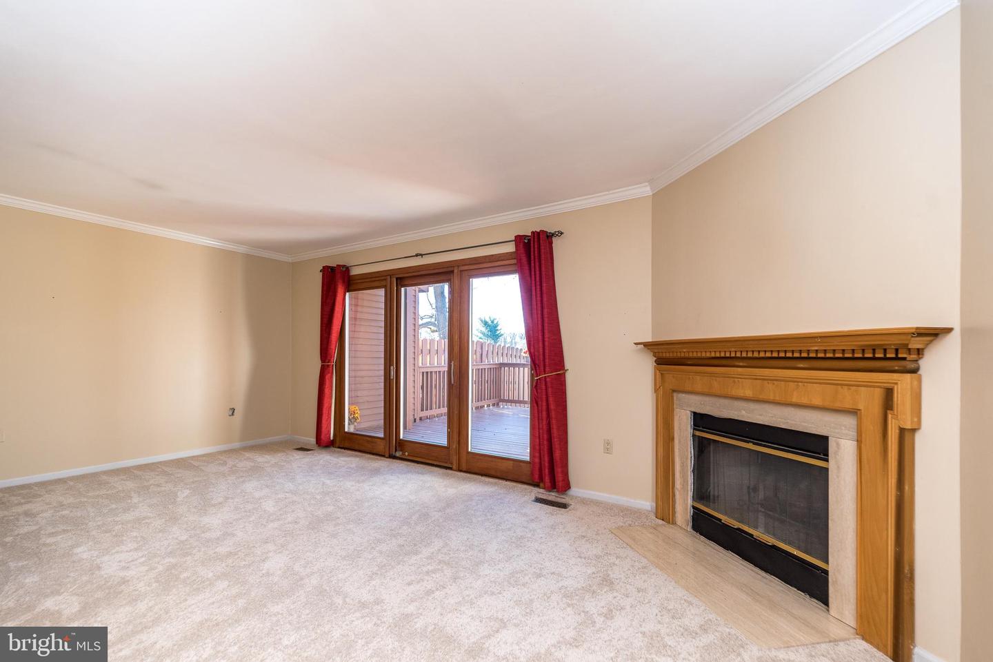 128 Magnolia Ct