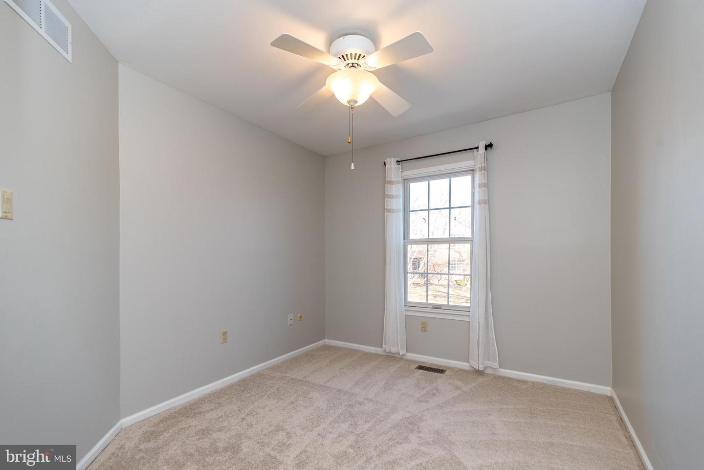 128 Magnolia Ct