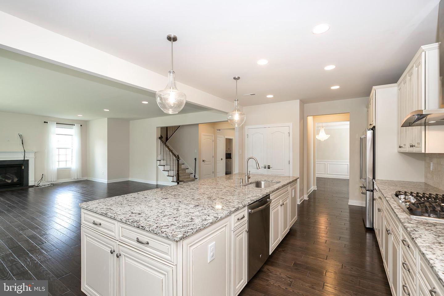 1918 Cori Ln