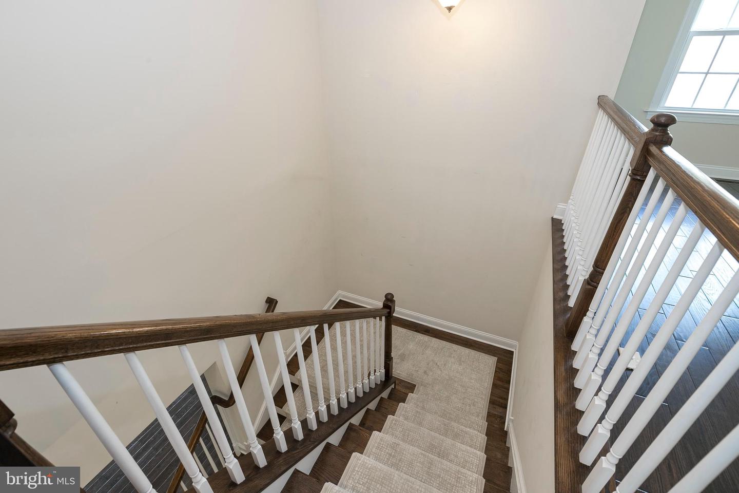 1918 Cori Ln