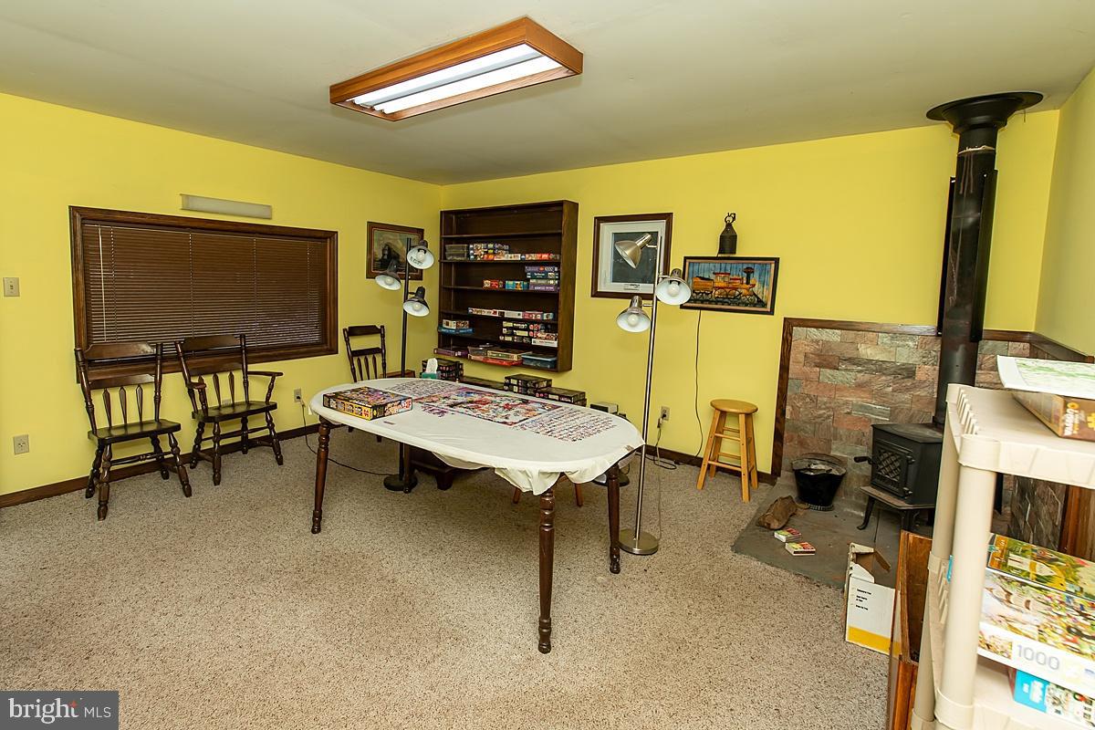 1247 Cedars Rd