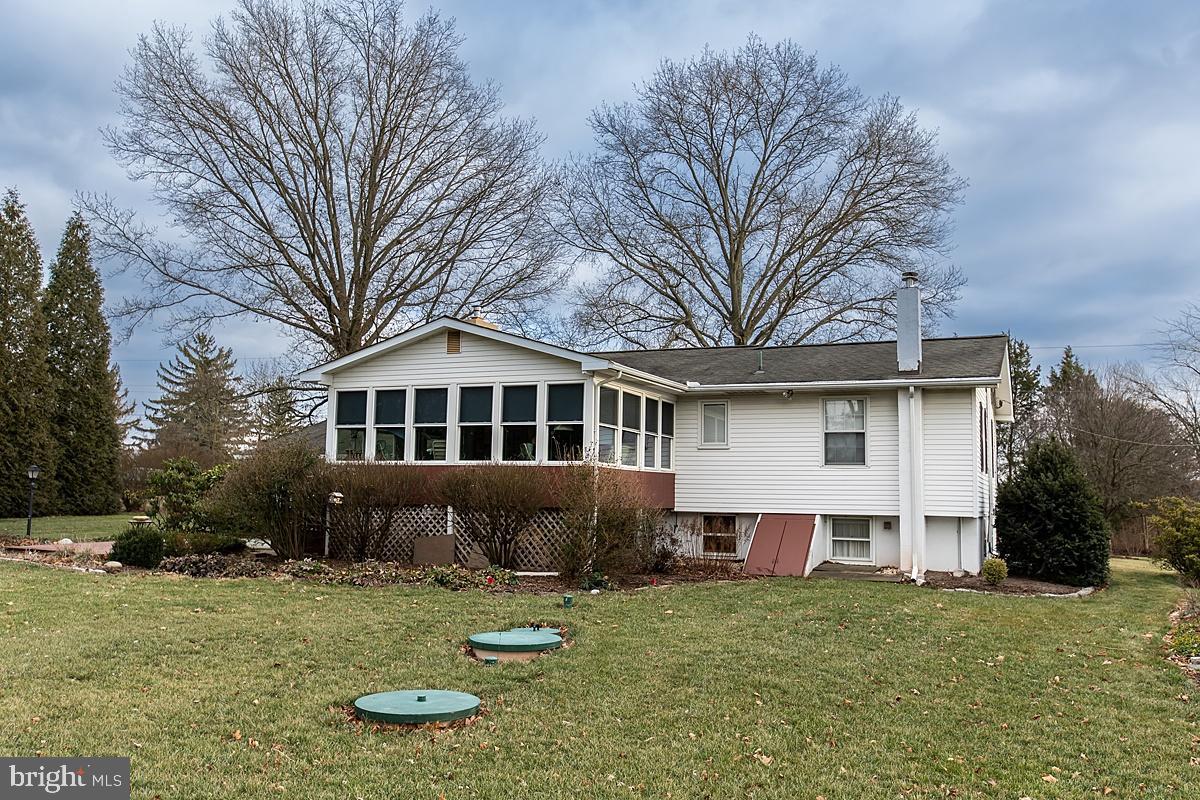 1247 Cedars Rd