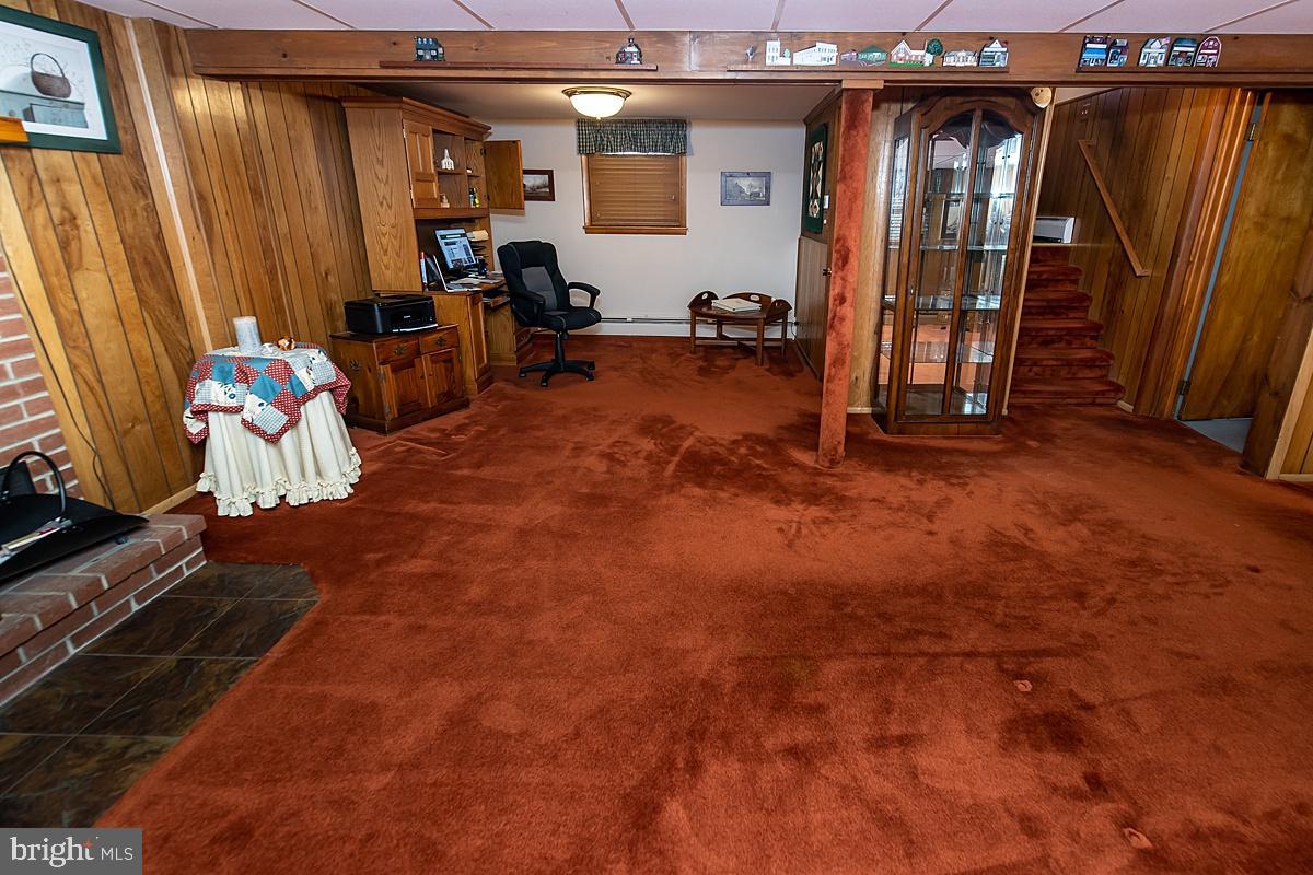 1247 Cedars Rd
