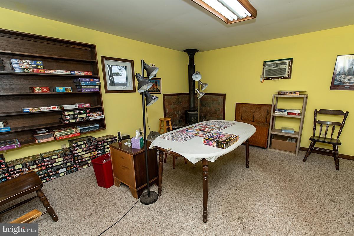 1247 Cedars Rd