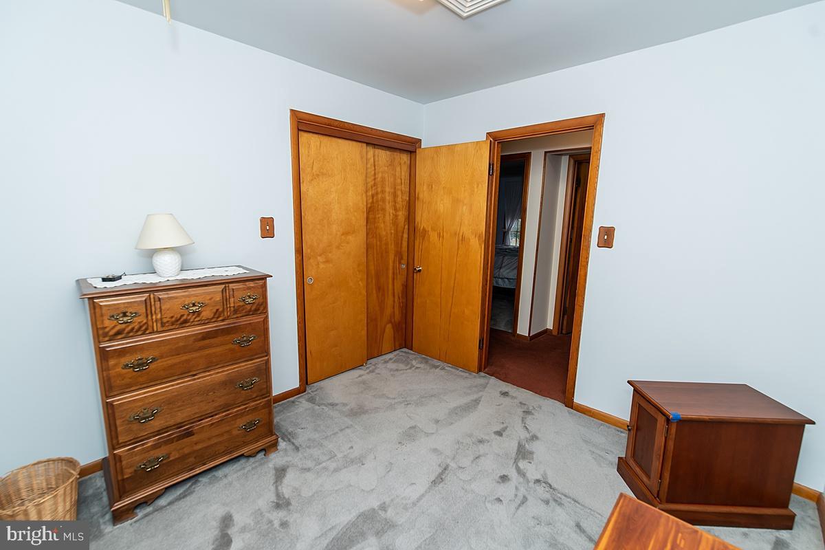 1247 Cedars Rd