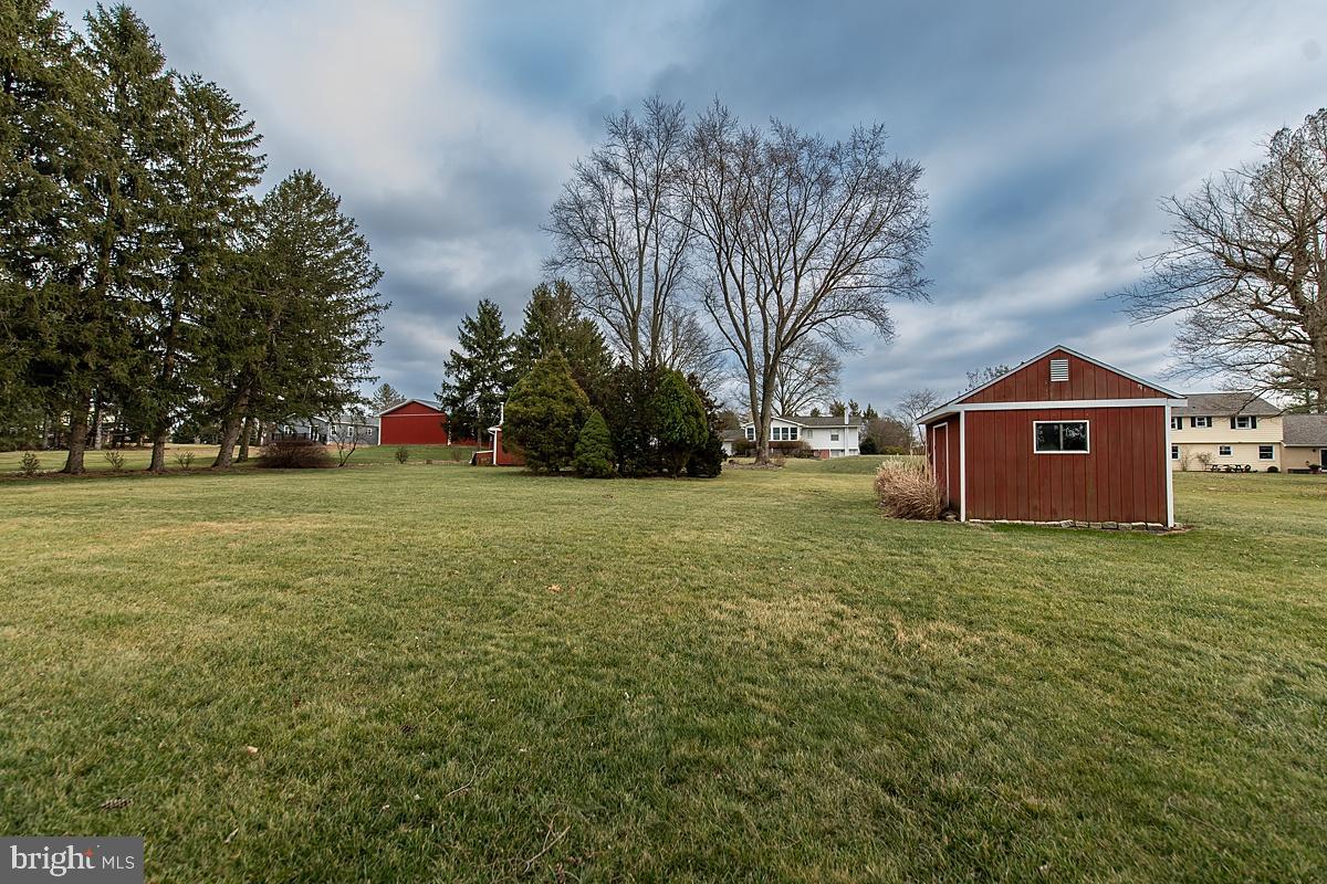1247 Cedars Rd