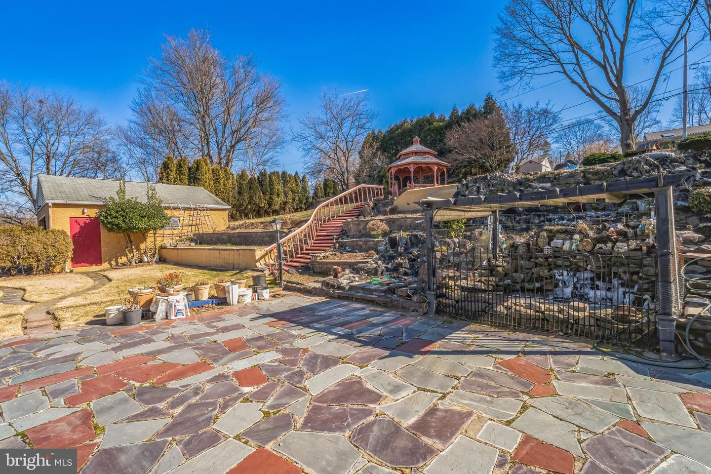 1300 Paper Mill Road