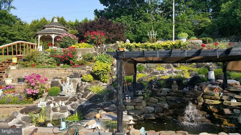 1300 Paper Mill Road