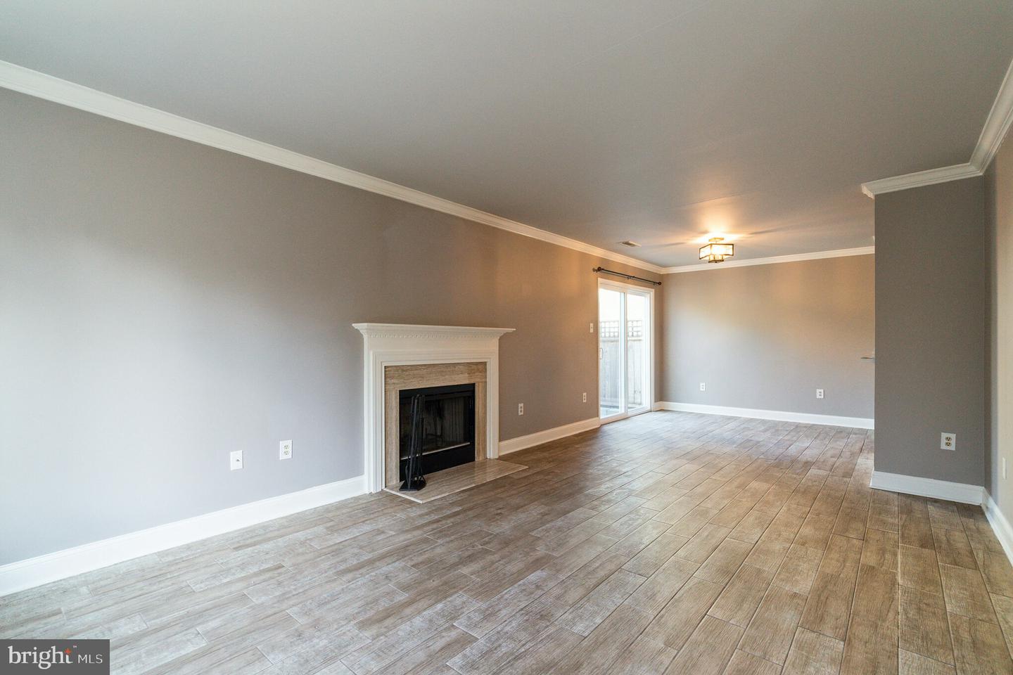 2705 Maryannes Ct