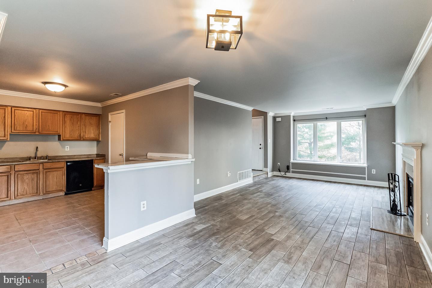 2705 Maryannes Ct