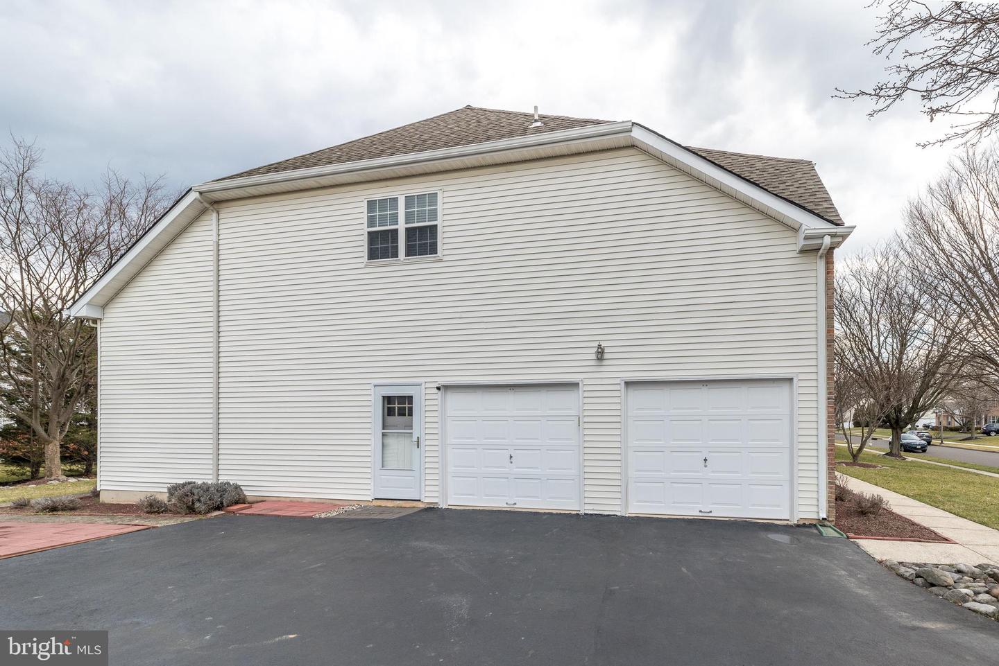 129 Tudor Dr