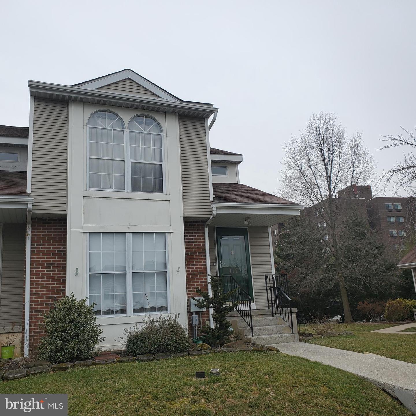 112 Teakwood Ct