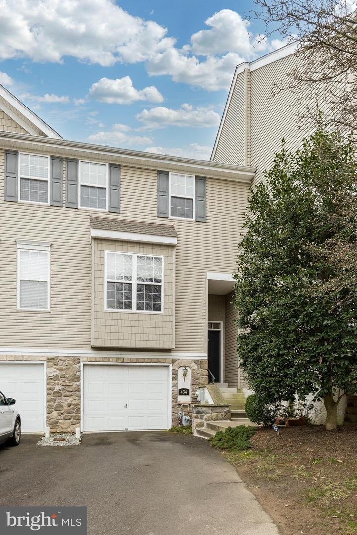 434 Fort Hill Cir