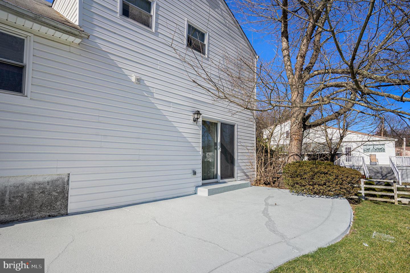 1057 Fitzwatertown Rd