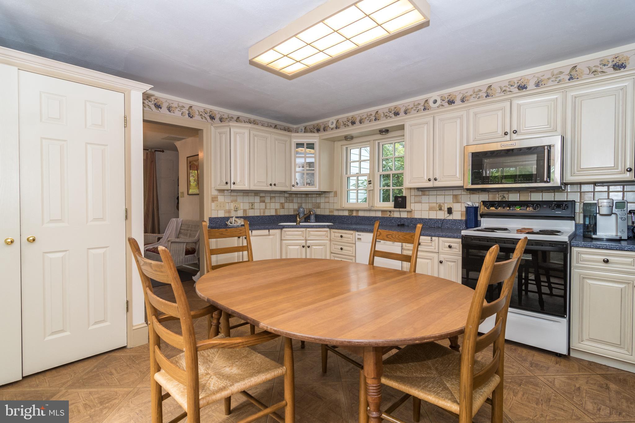 306 Stout Rd